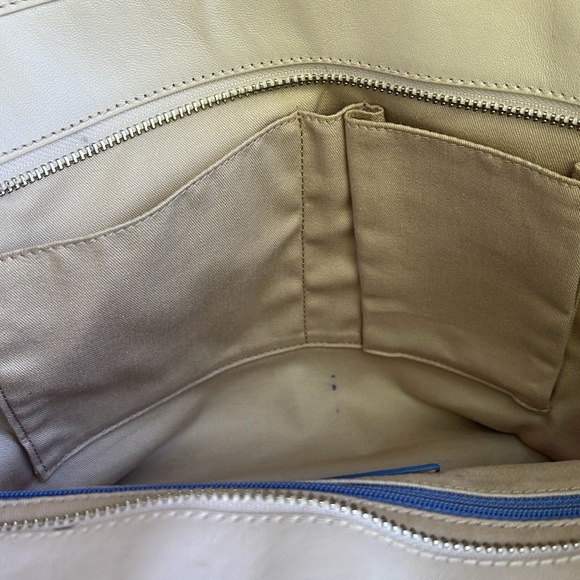 Vintage Leather COACH Shoulder Bag - Picture 9 of 13